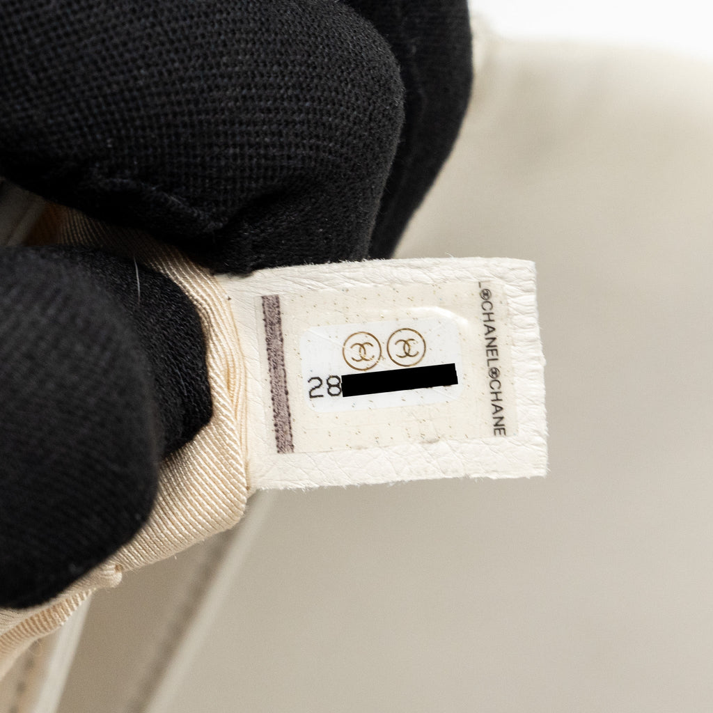 chanel-quilted-mini-flap-bag-lambskin-white-ghw