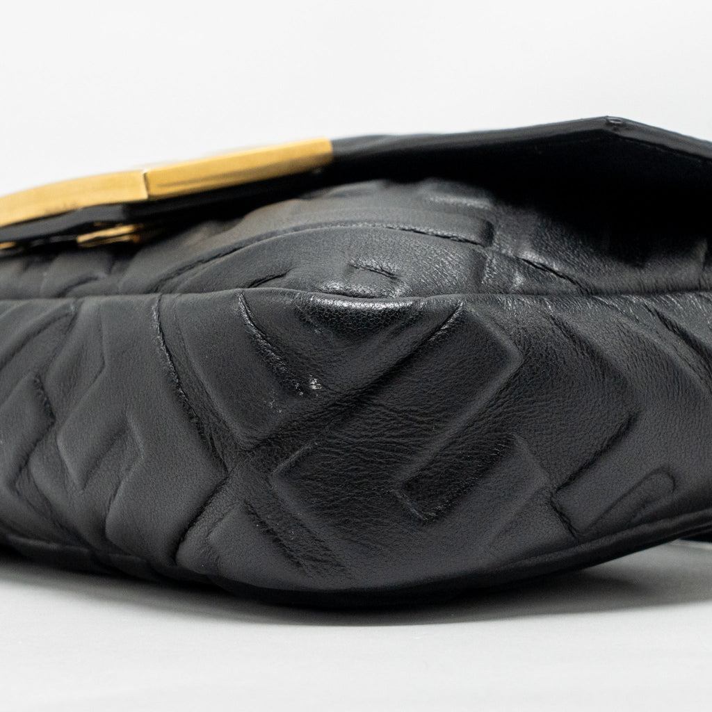 fendi-mini-baguette-bag-ff-motif-lambskin-black-ghw