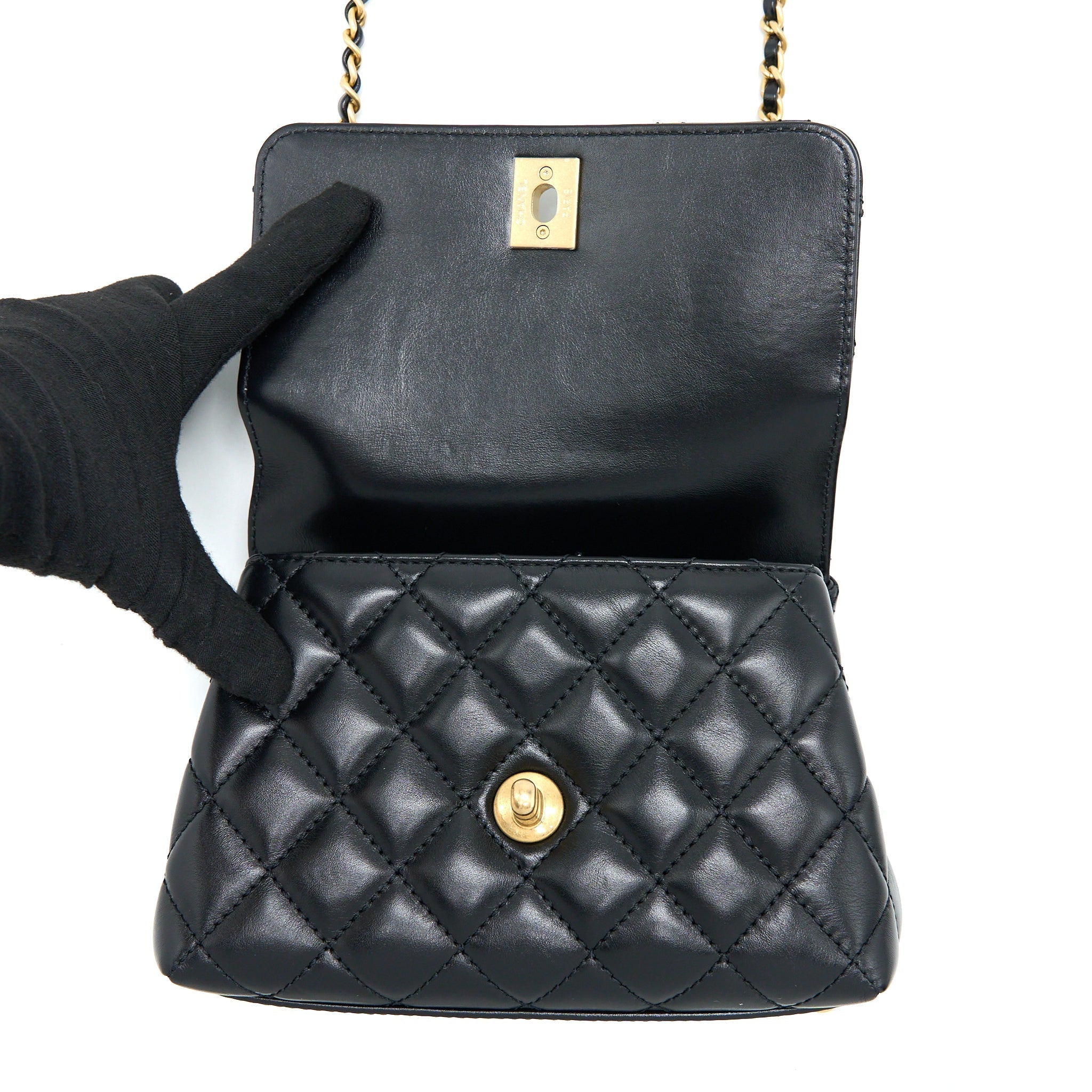 chanel-22a-mini-coco-handle-with-detailed-letter-handle-calfskin-black-ghw-microchip