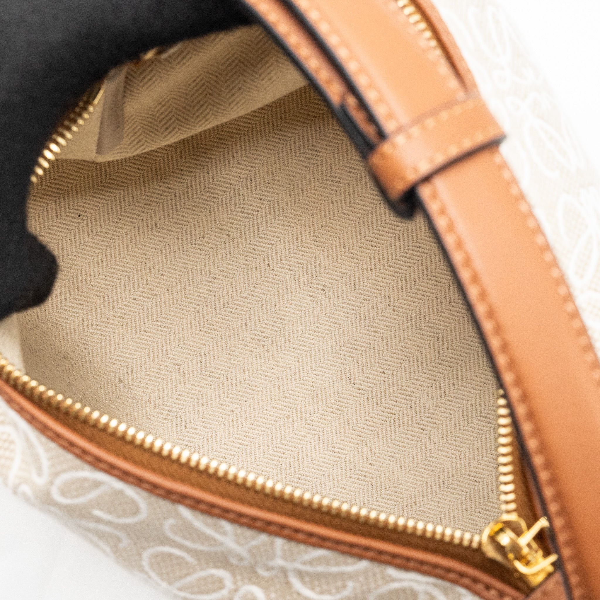 loewe-small-cubi-bag-anagram-jacquard-canvas-calfskin-leather-beige-tan-ghw