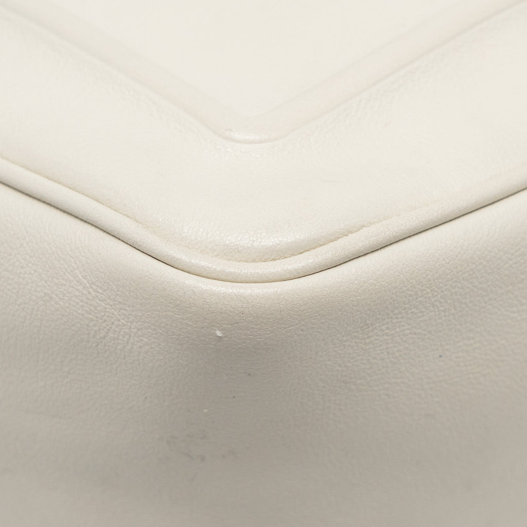 prada-triangle-shoulder-bag-leather-white-shw-1