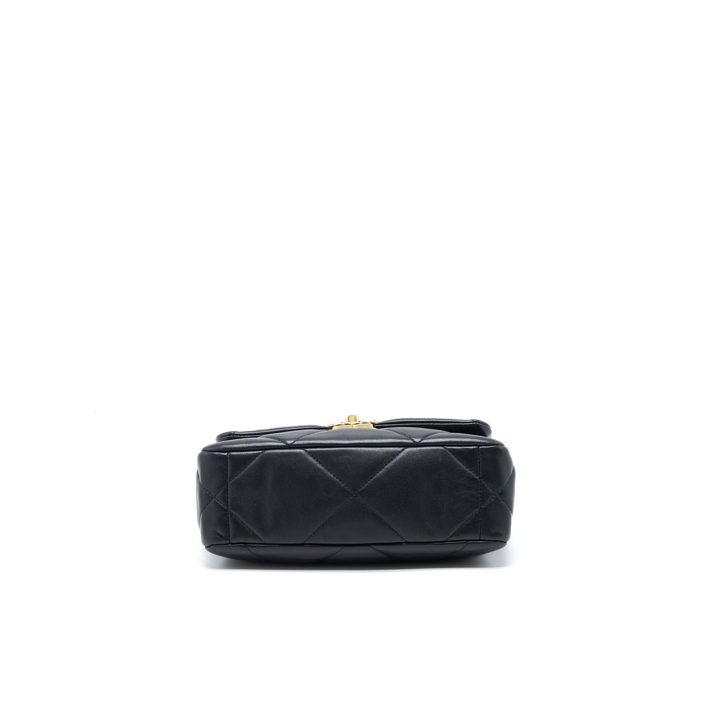 chanel-small-19-bag-lambskin-black-multicolour-hardware