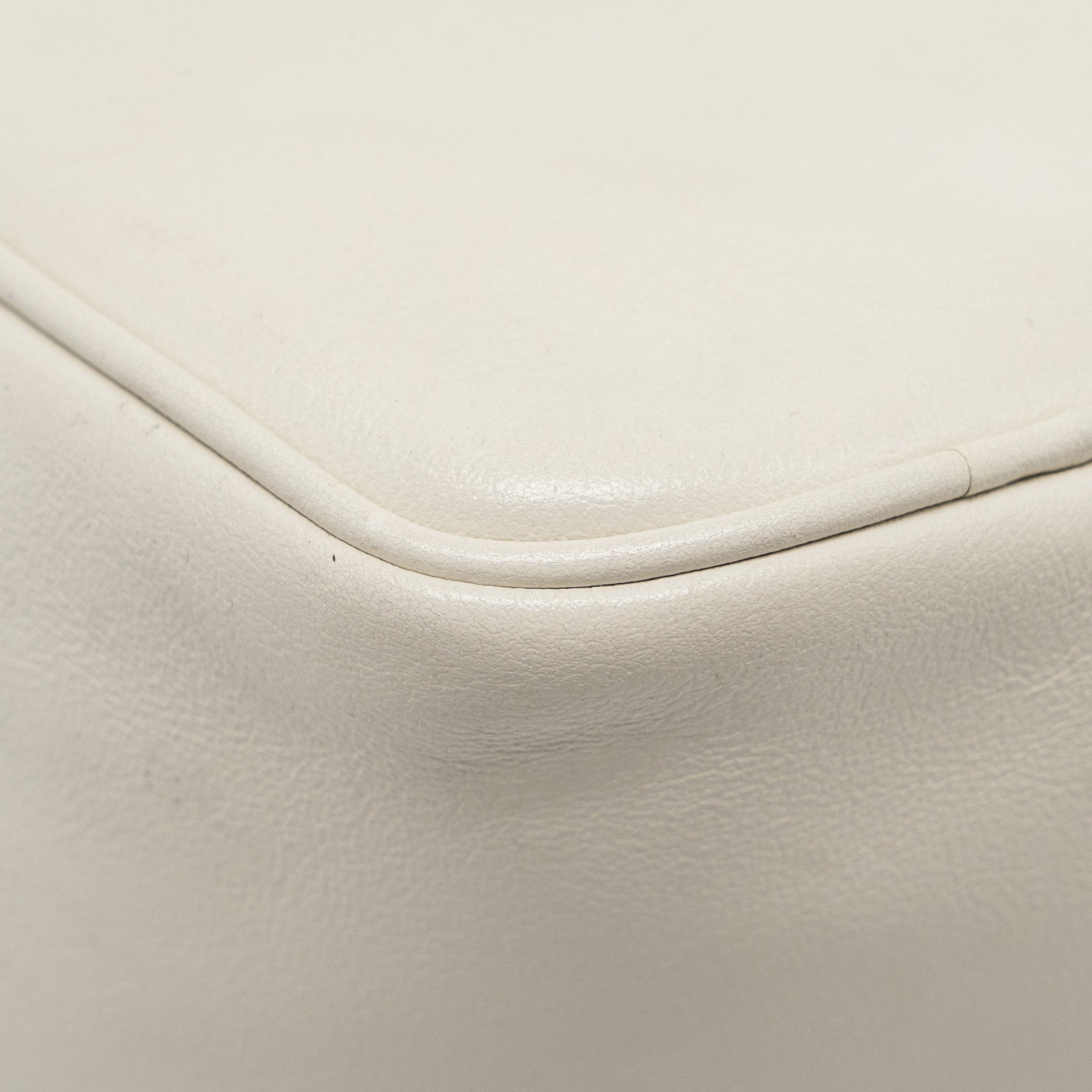 prada-triangle-shoulder-bag-leather-white-shw-1