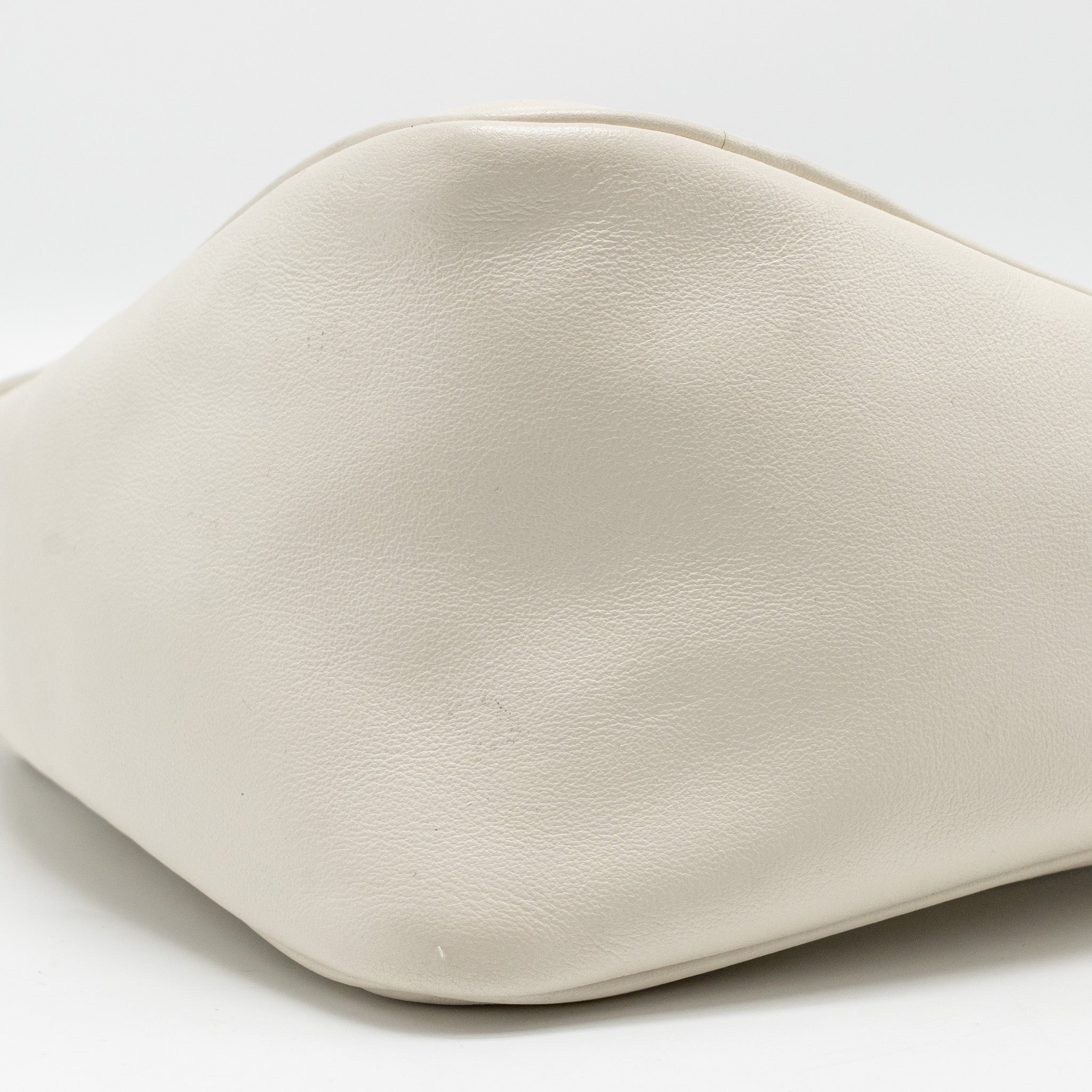 prada-triangle-shoulder-bag-leather-white-shw-1