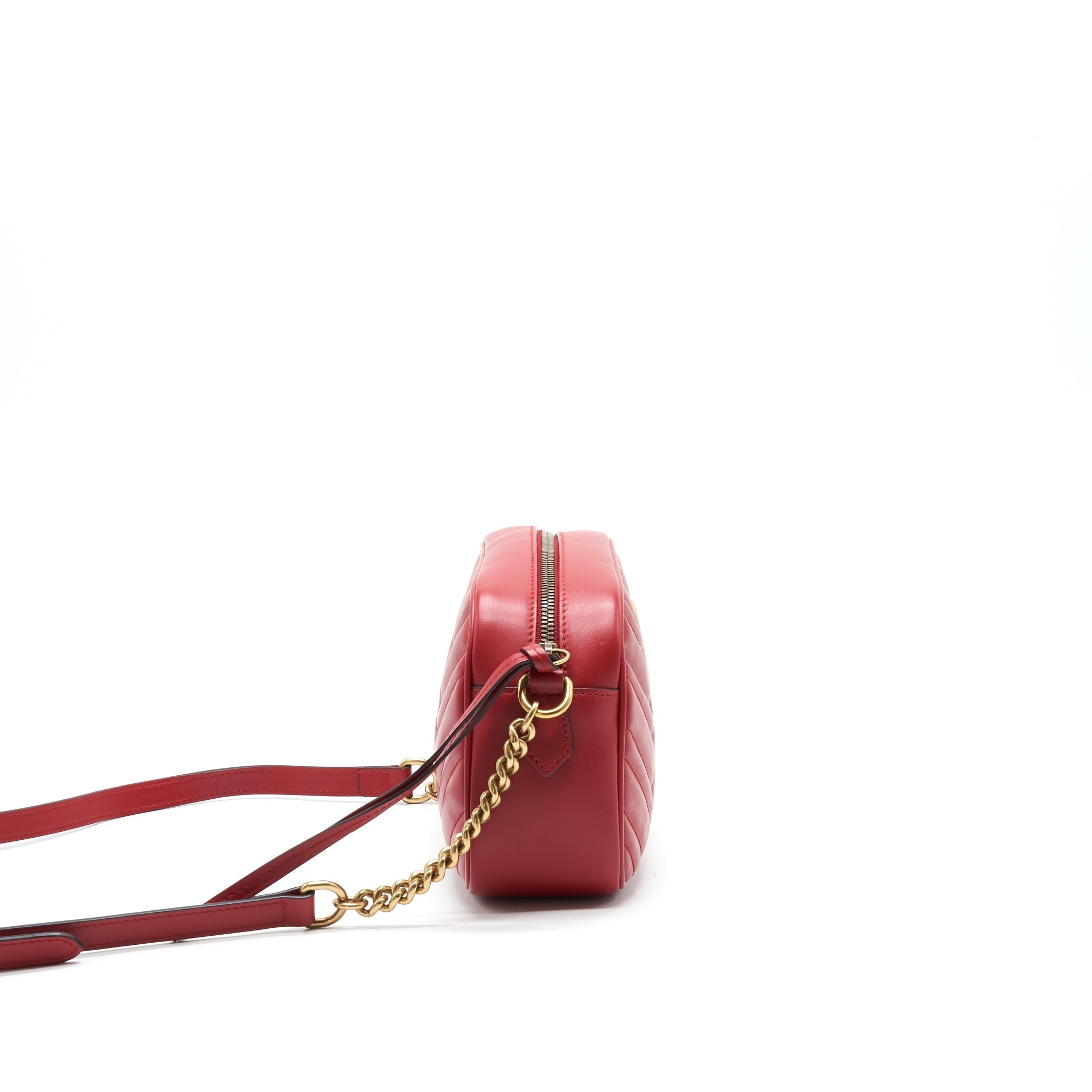 gucci-marmont-camera-bag-in-red
