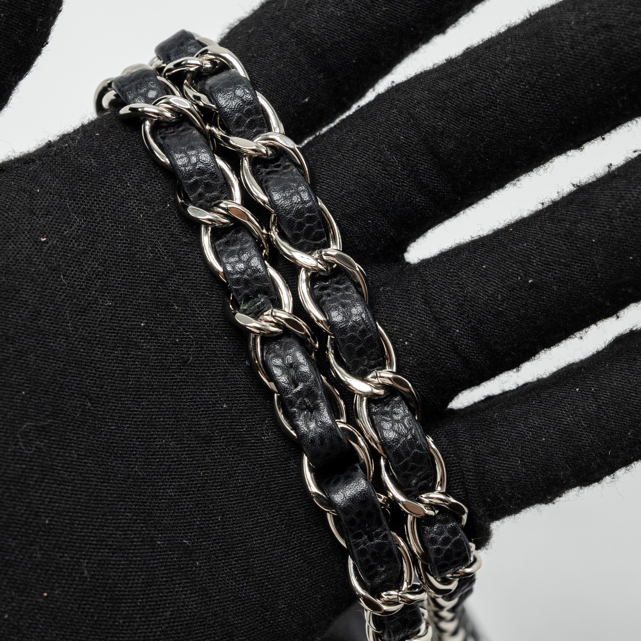 chanel-medium-classic-double-flap-bag-caviar-black-shw-5