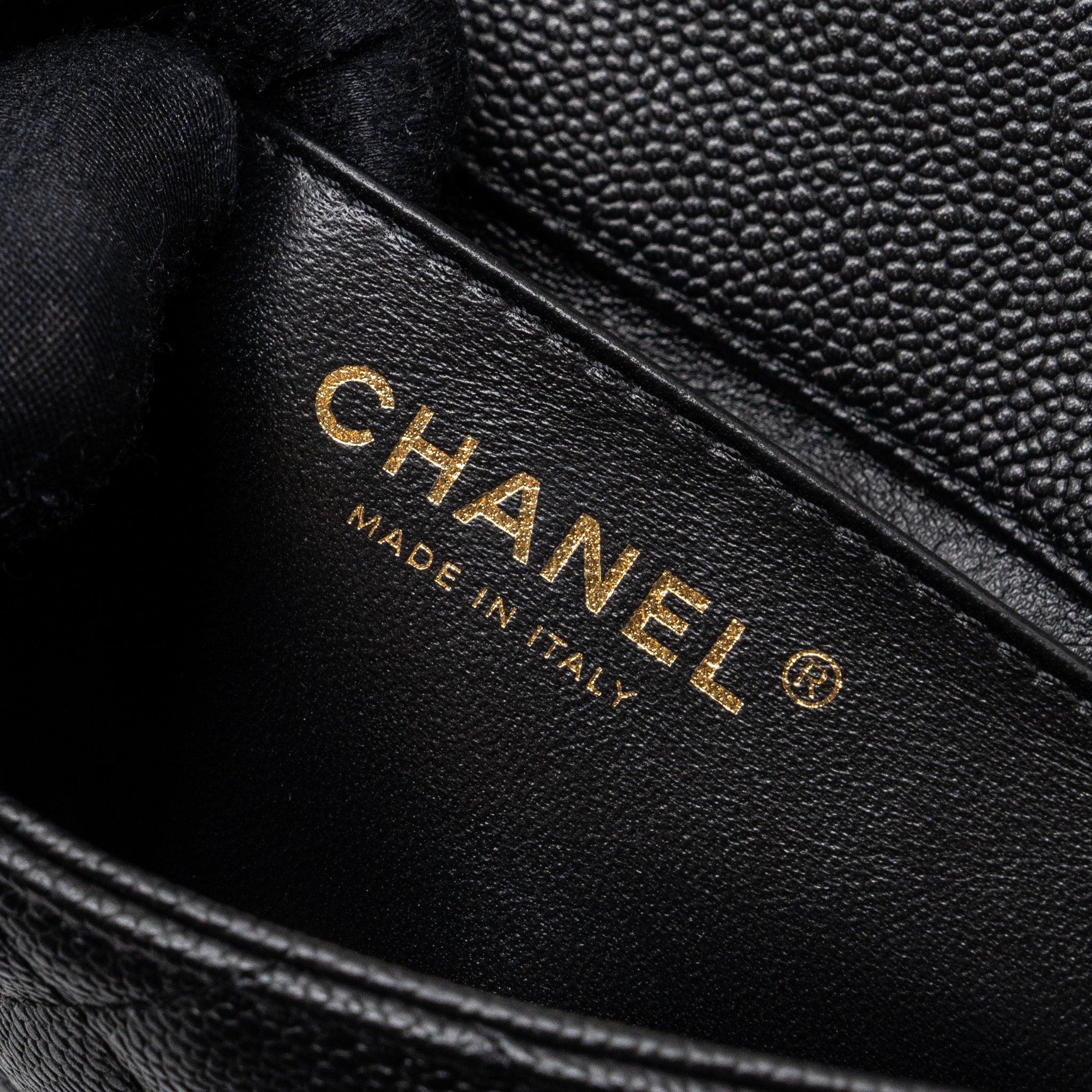 chanel-23p-mini-coco-love-flap-bag-caviar-black-ghwmicrochip