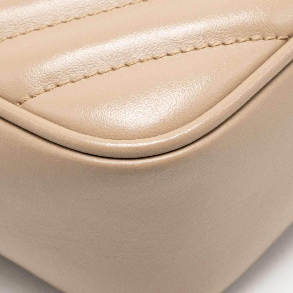 saint-laurent-ysl-lou-camera-bag-calfskin-beige-ghw