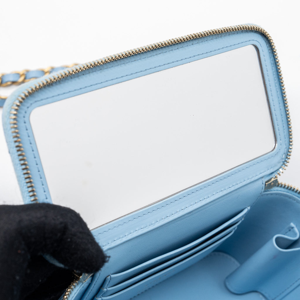 copy-of-chanel-detailed-top-handle-long-vanity-with-chain-caviar-light-blue-ghw