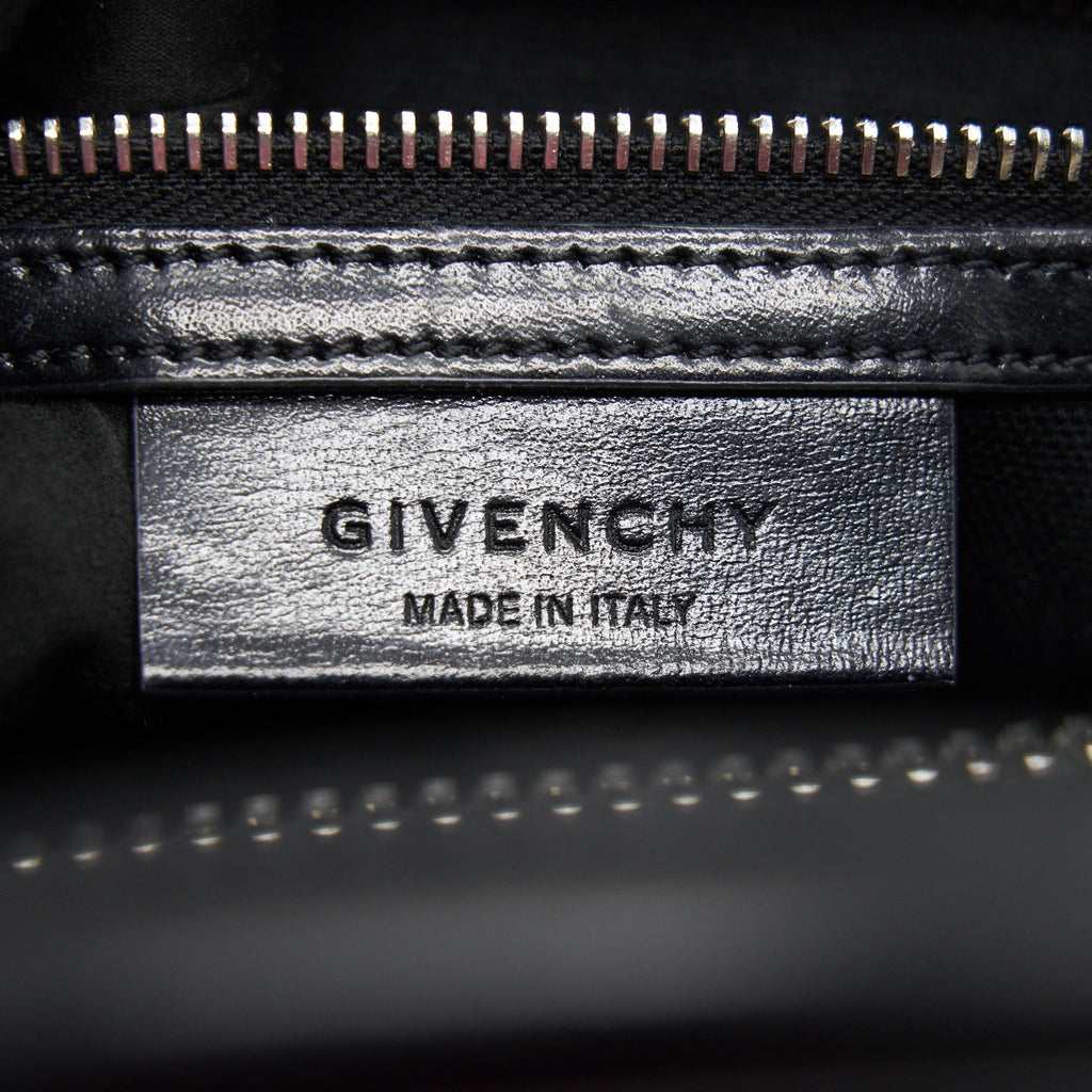 givenchy-medium-antigona-in-black