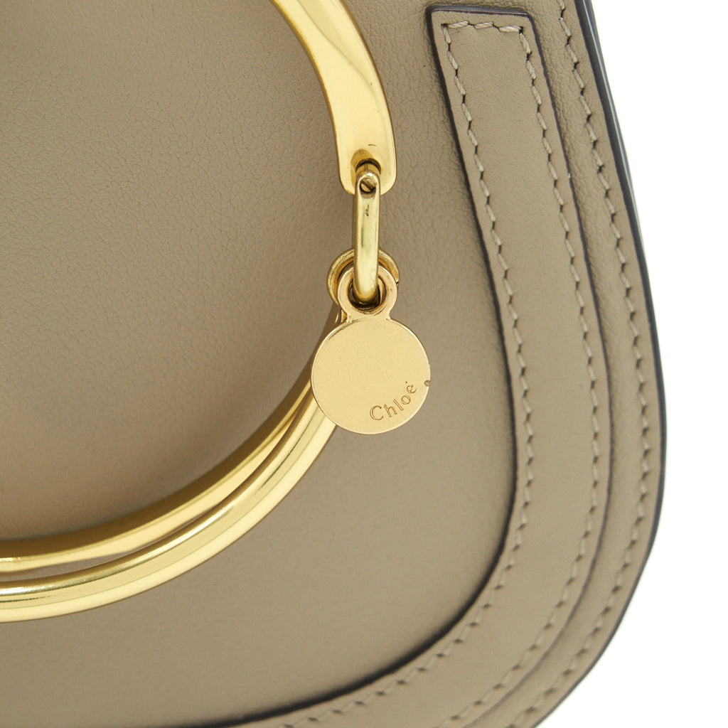 chloe-nile-bracelet-cross-body-bag-grey