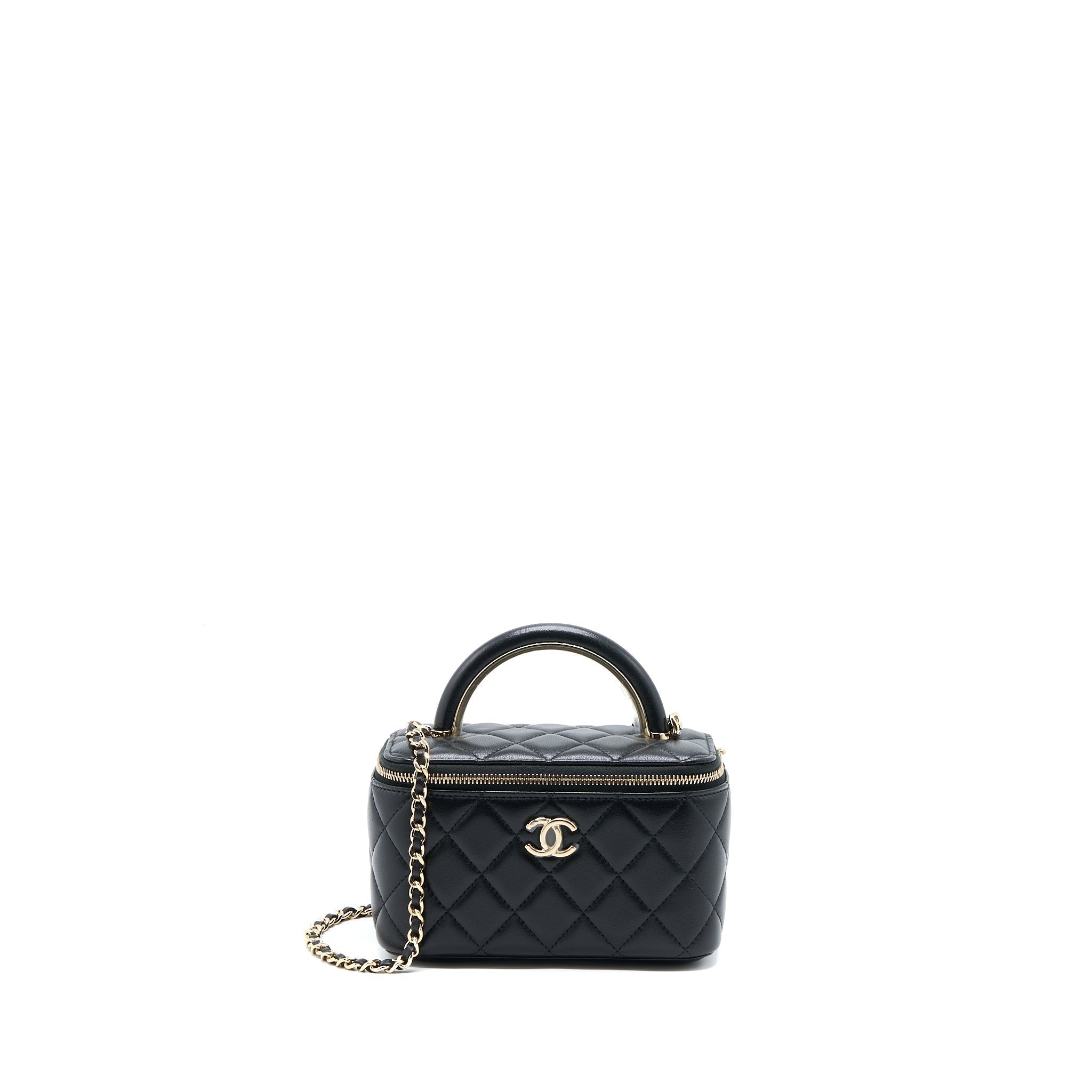 chanel-22a-top-handle-long-vanity-case-lambskin-black-lghw