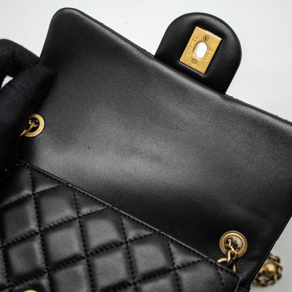chanel-pearl-crush-mini-rectangular-lambskin-black-brushed-ghw-microchip-1