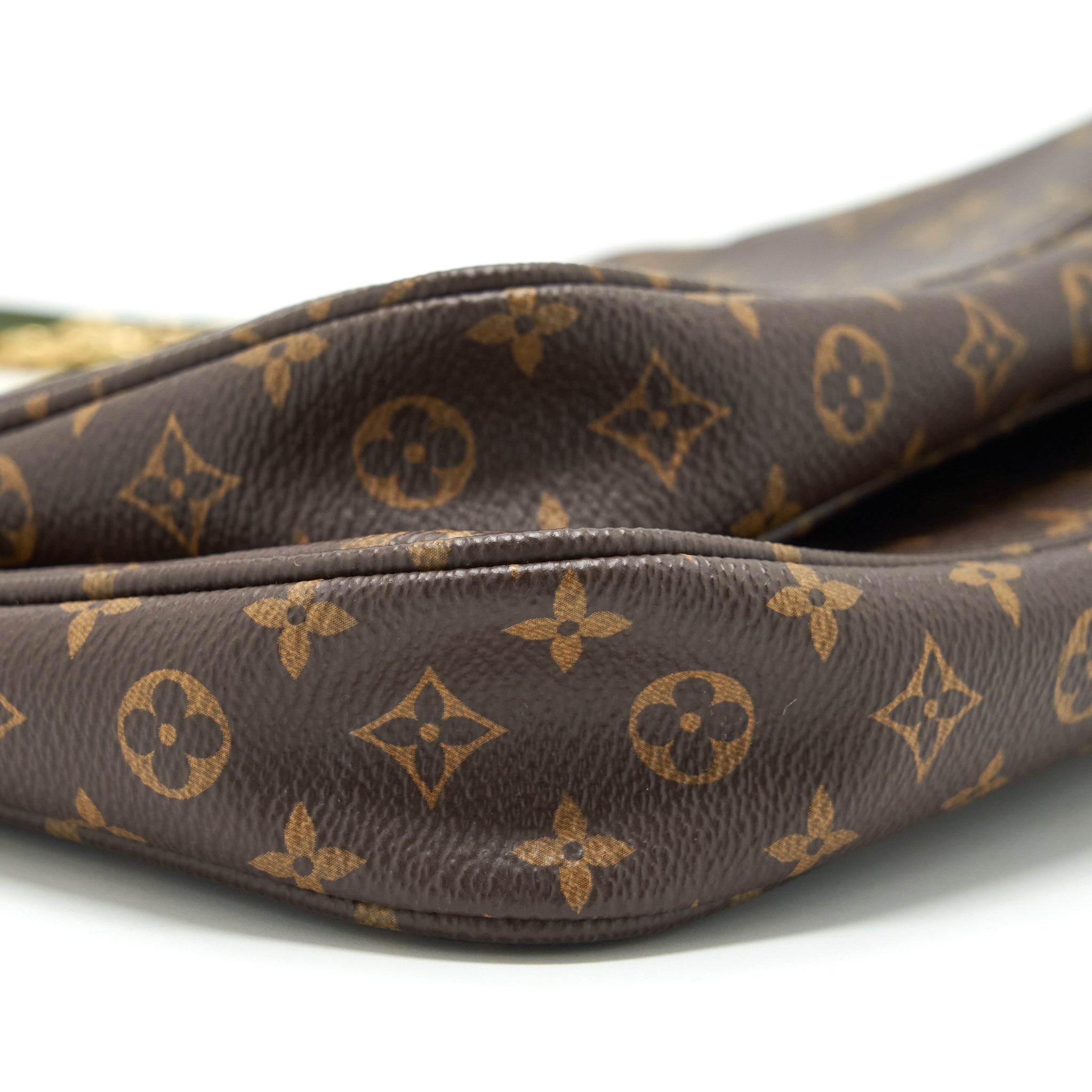 louis-vuitton-multi-pochette-accessories-khaki-monogram-canvas-ghw