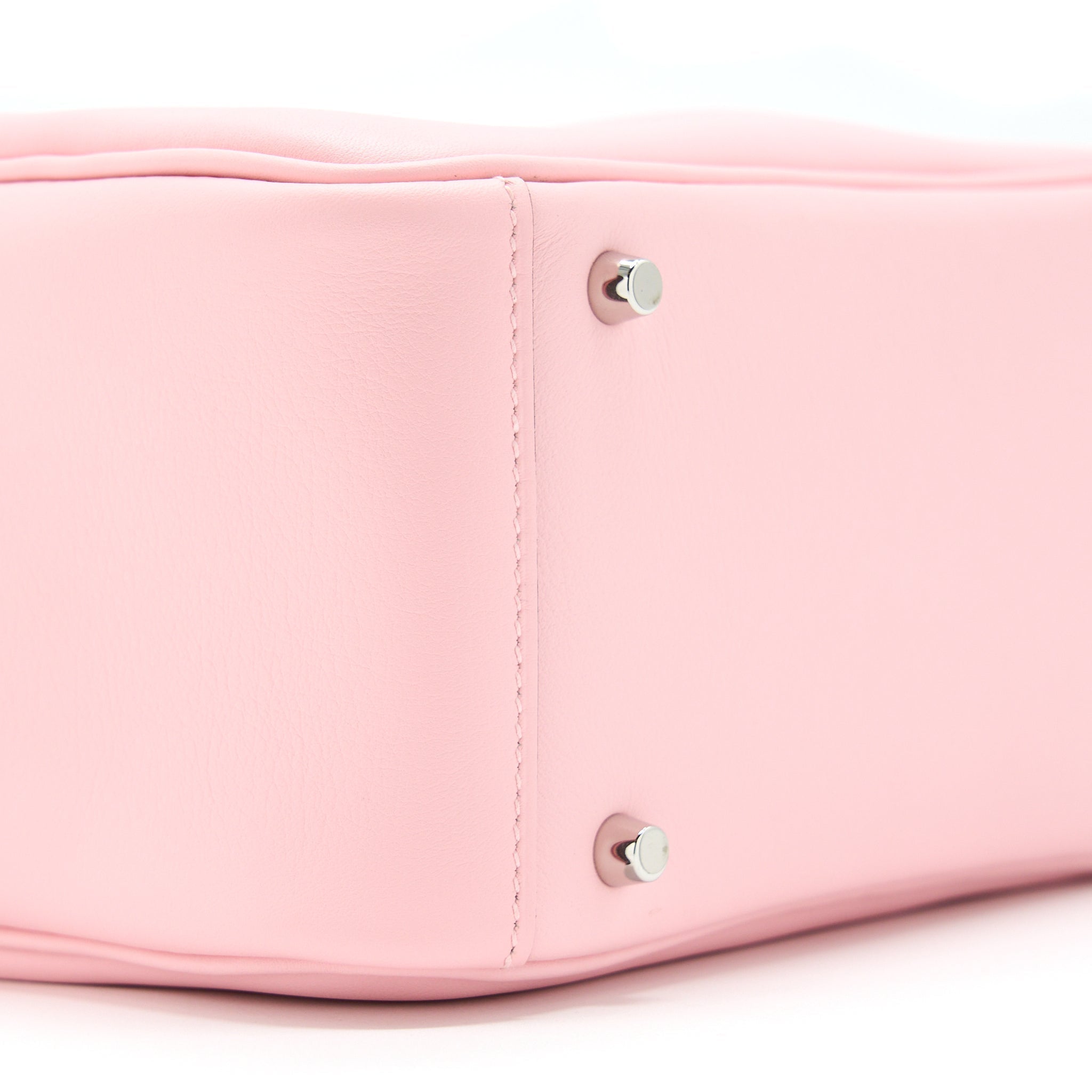 hermes-mini-lindy-swift-3q-sakura-pink-shw-stamp-u-1