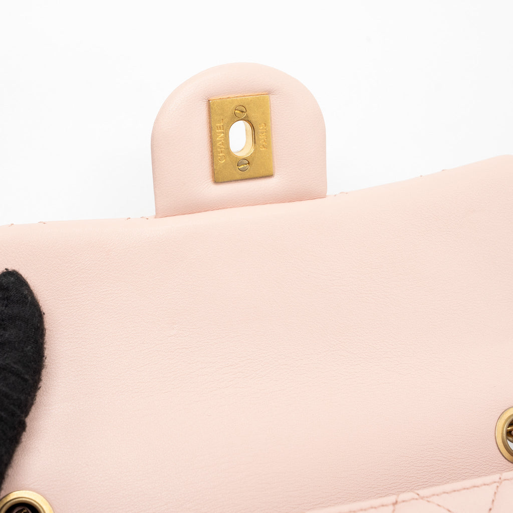chanel-23k-mini-rectangular-flap-bag-lambskin-light-pink-ghw