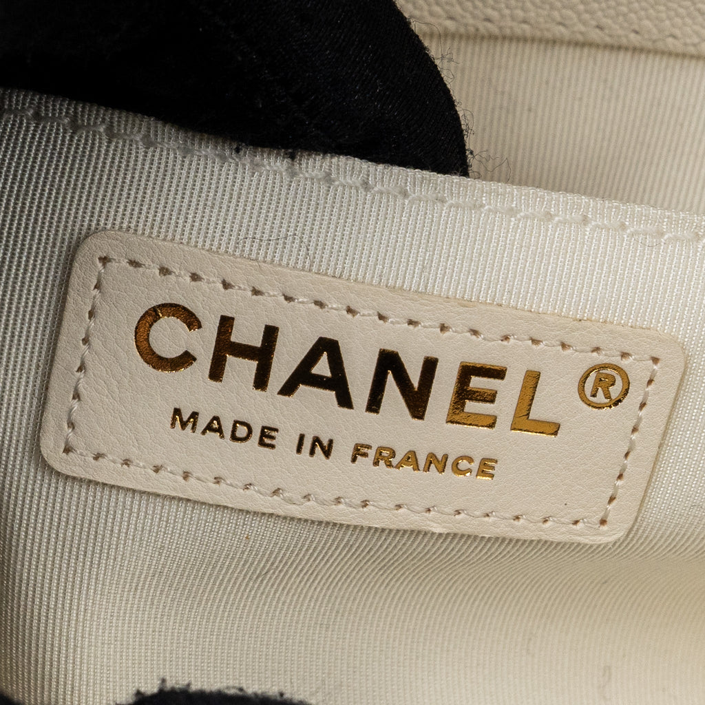 chanel-medium-le-boy-caviar-leather-white-lghw