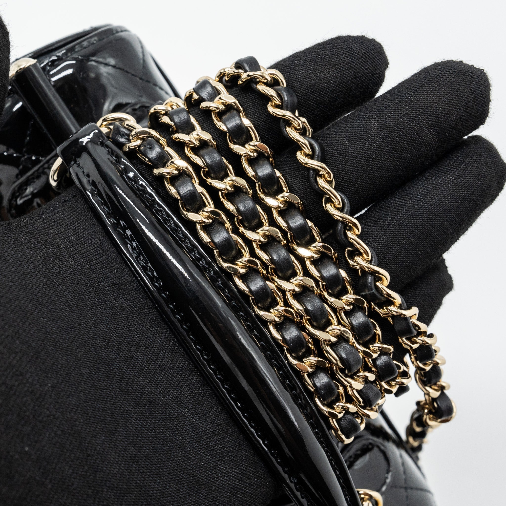 chanel-top-handle-vanity-box-bag-patent-leather-black-lghw-microchip