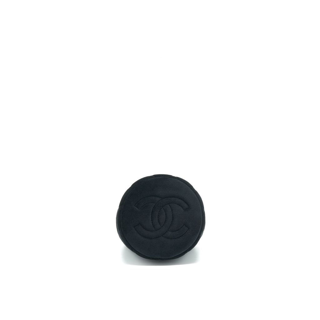 chanel-pearl-crush-on-chain-mini-bucket-with-velvet-black