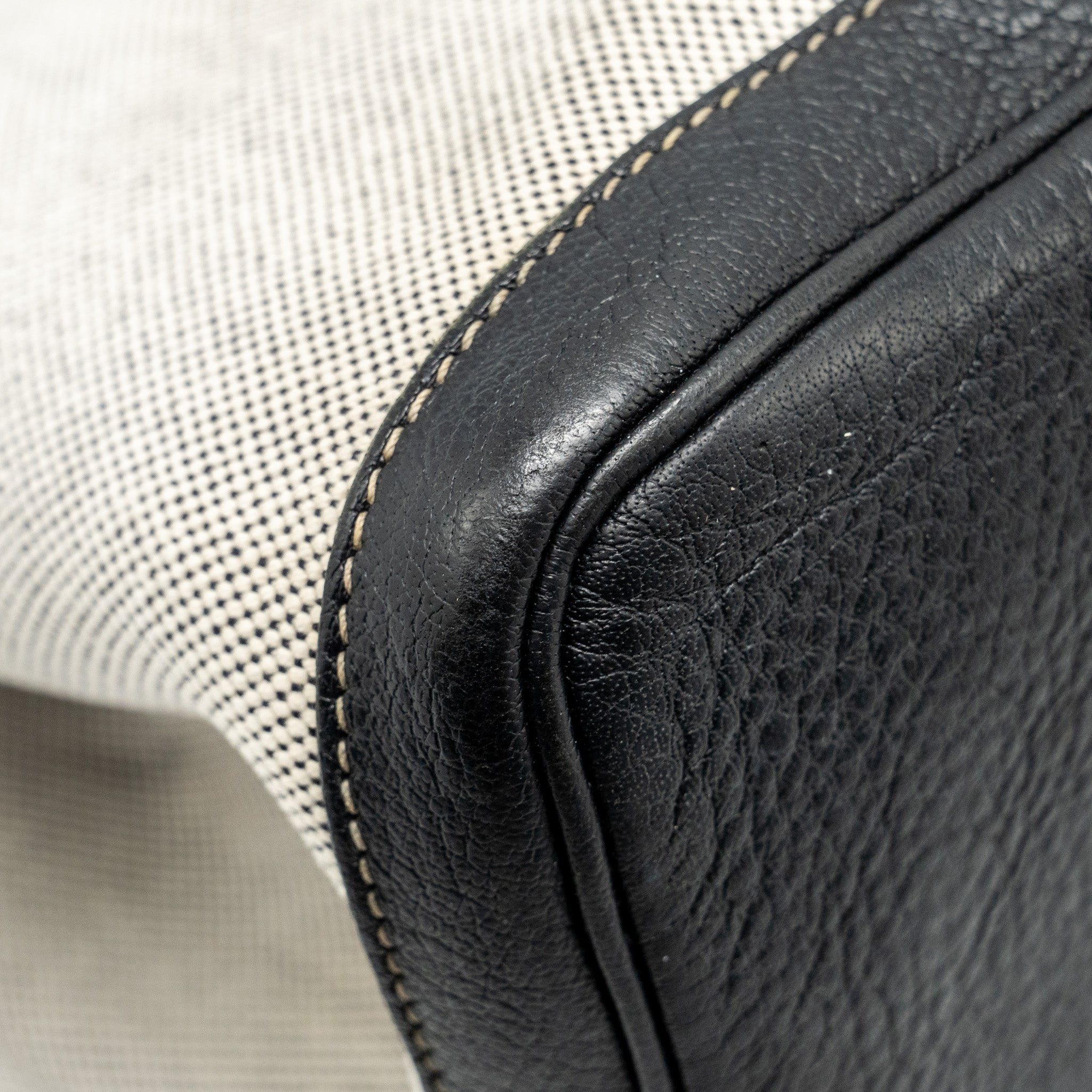 hermes-vintage-garden-party-36-canvas-negonda-black-ecru