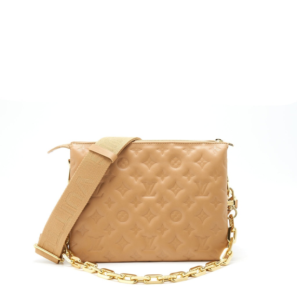 louis-vuitton-coussin-pm-camel