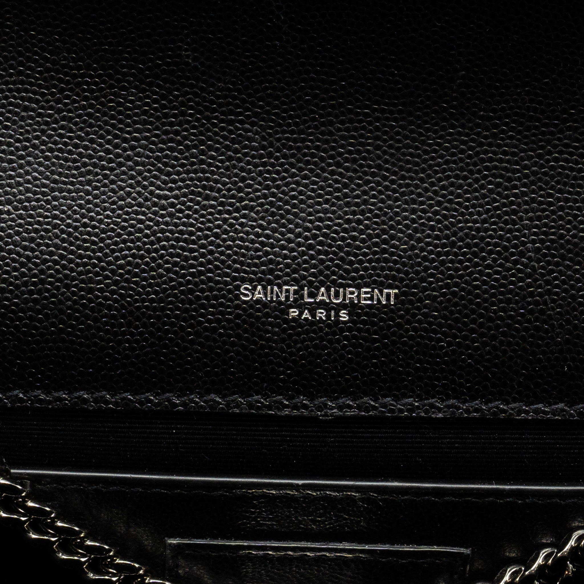 saint-laurent-ysl-kate-medium-chain-bag-with-tassel-calfskin-black-shw