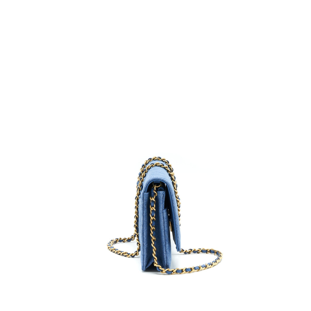 chanel-22c-pearl-crush-wallet-on-chain-denim-ghw