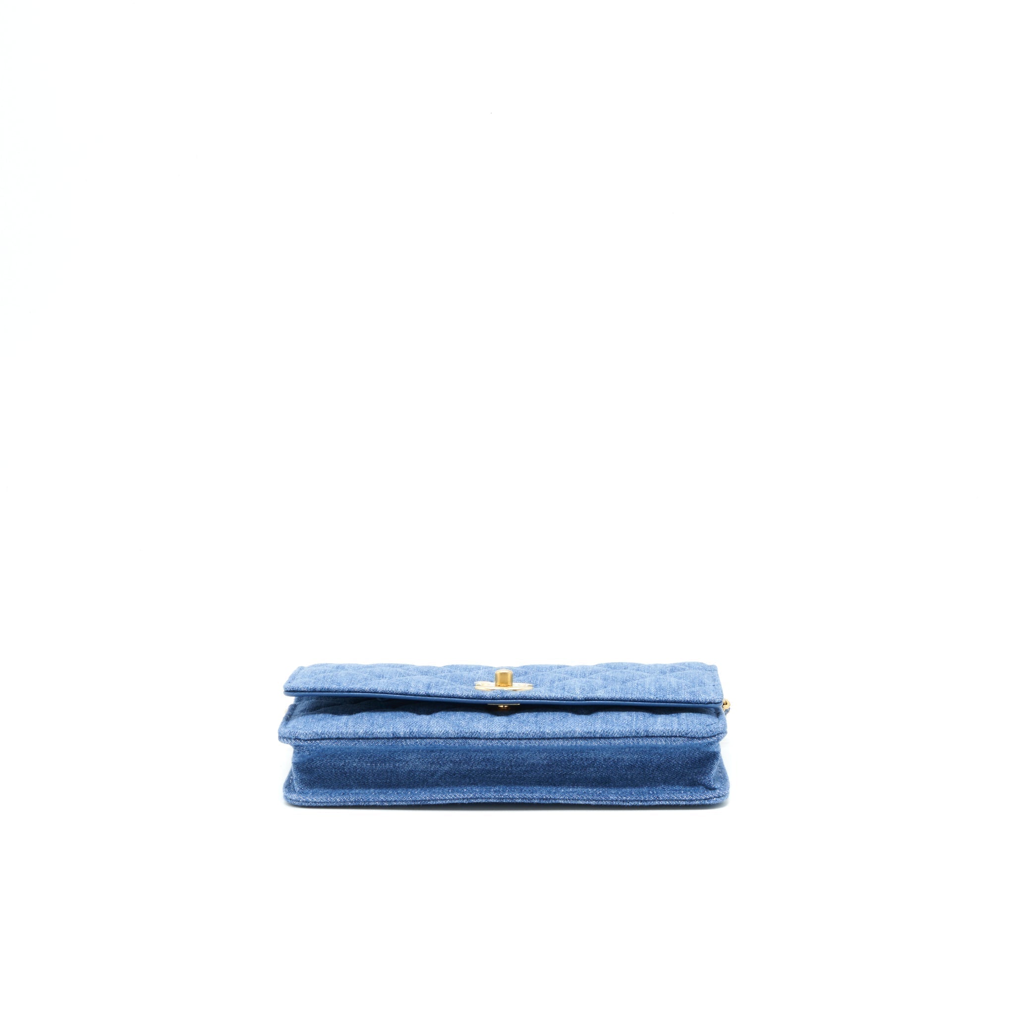 chanel-22c-pearl-crush-wallet-on-chain-denim-ghw-1