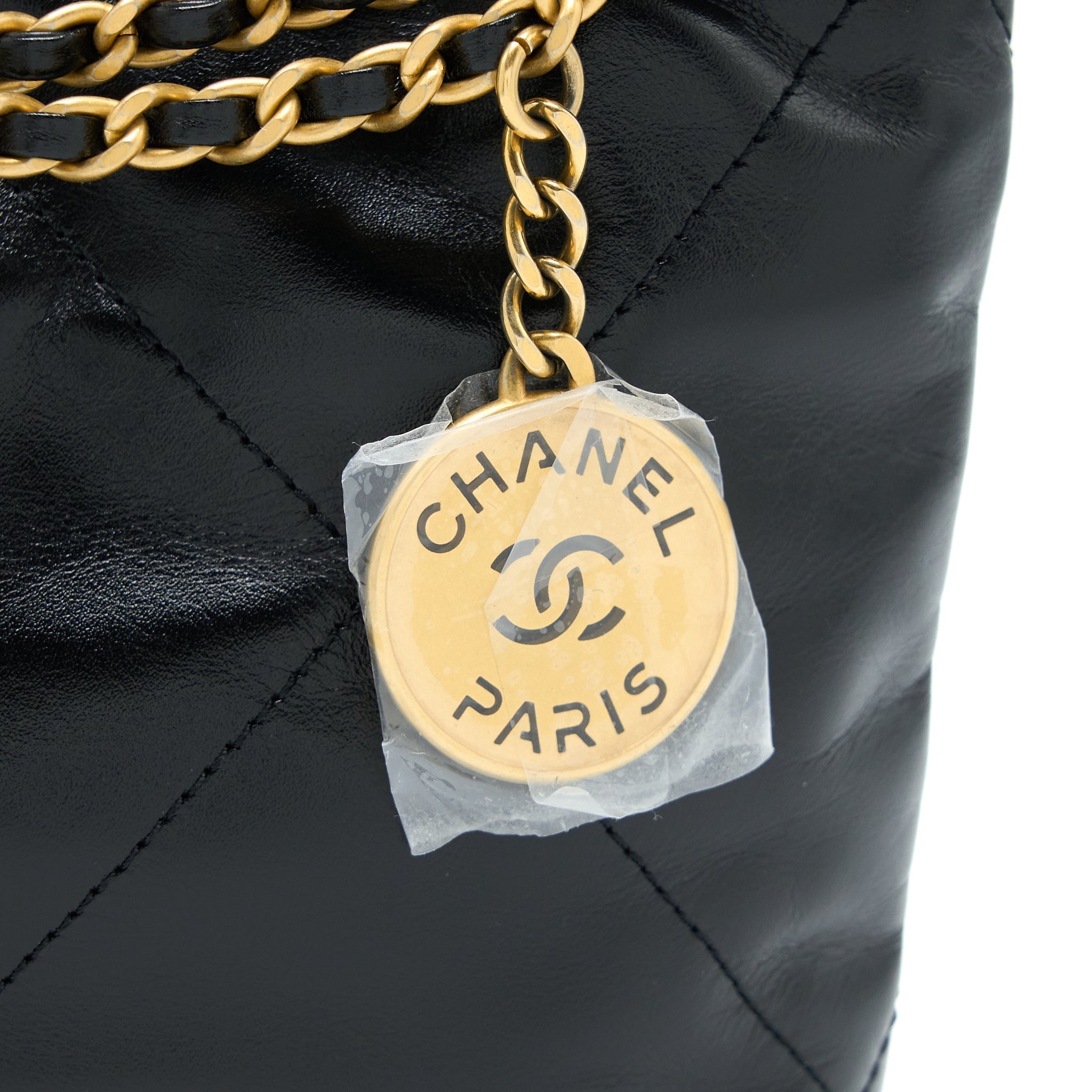 chanel-mini-22-bag-shiny-calfskin-black-brushed-ghw-microchip