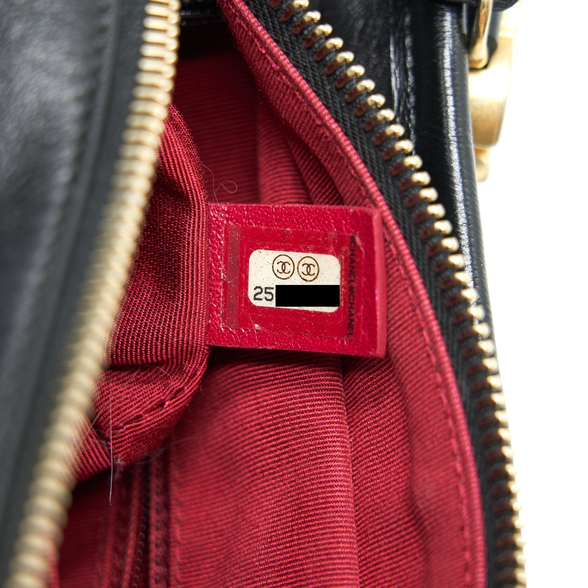 chanel-gabrielle-small-hobo-bag-black