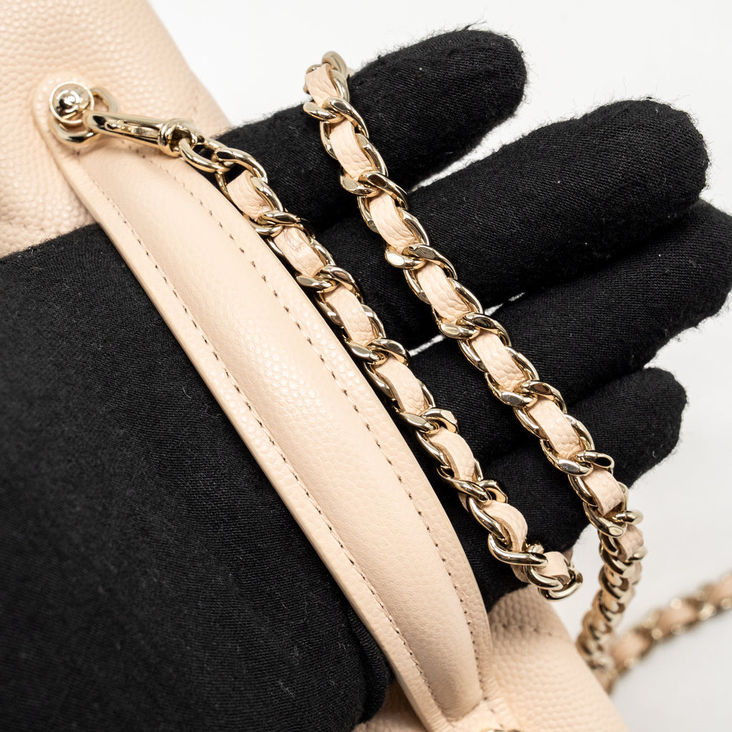 chanel-25k-cc-top-handle-vanity-with-chain-caviar-beige-lghw-microchip