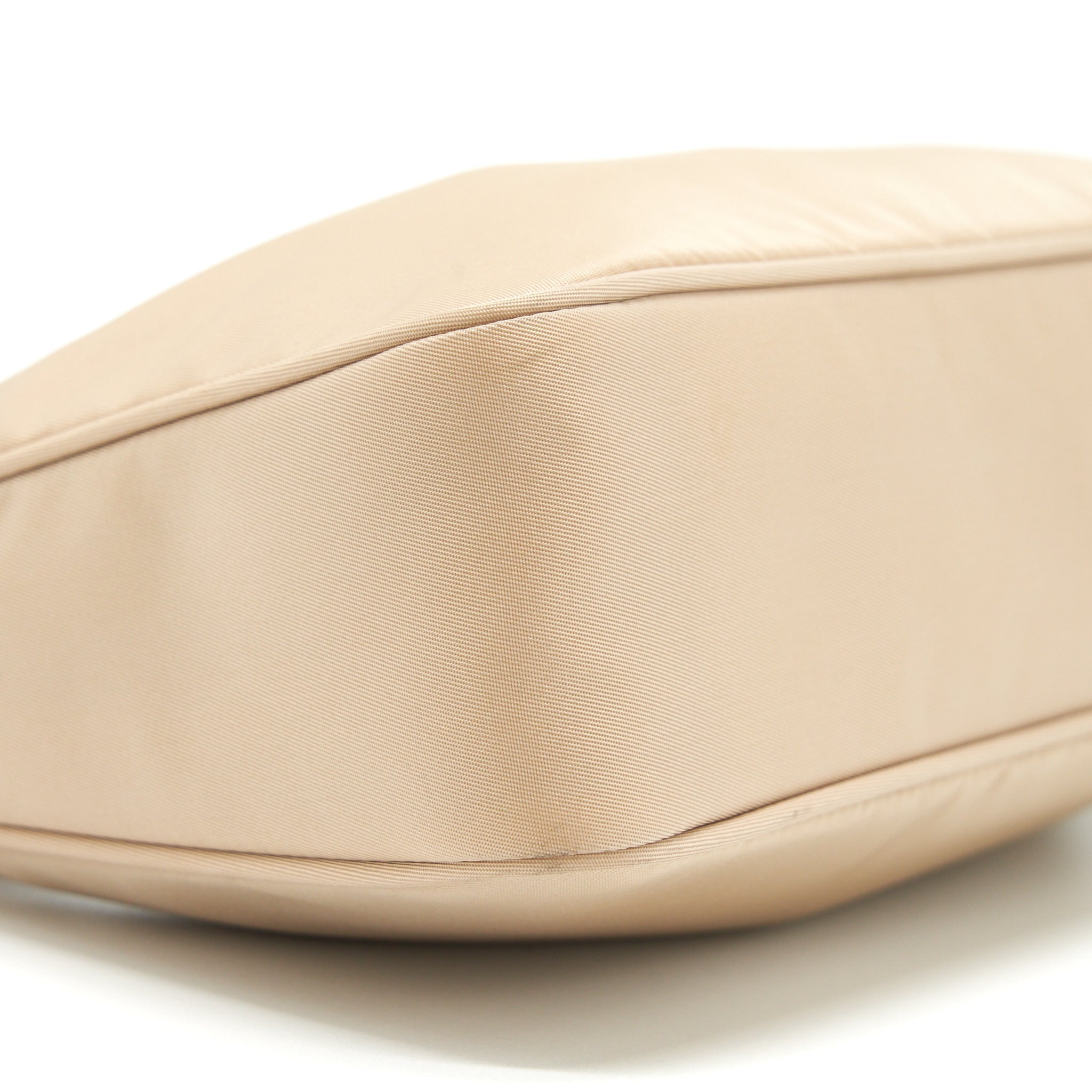 prada-re-nylon-re-edition-2000-mini-bag-beige-shw