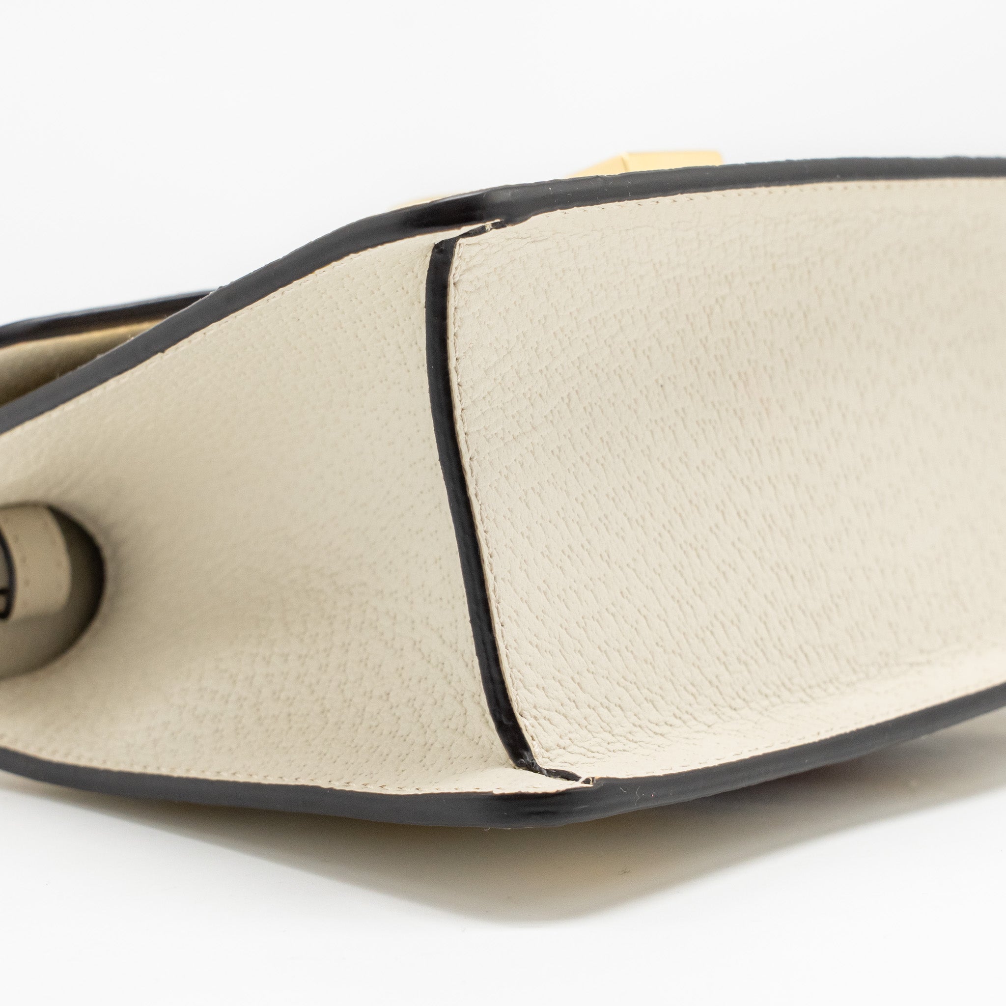 gucci-mini-sylvie-bee-star-top-handle-calfskin-white-multicolour-ghw