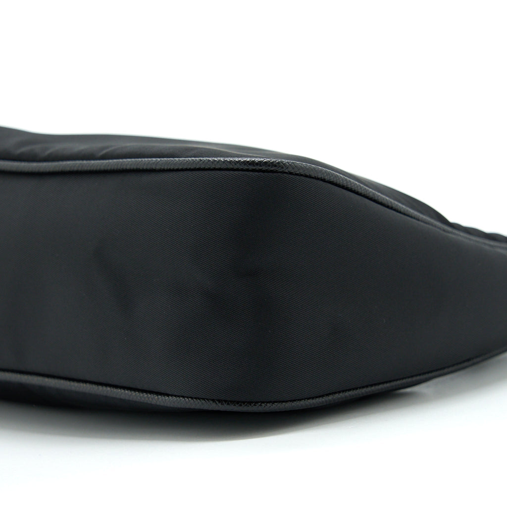 prada-reedition-2005-black-shw-2