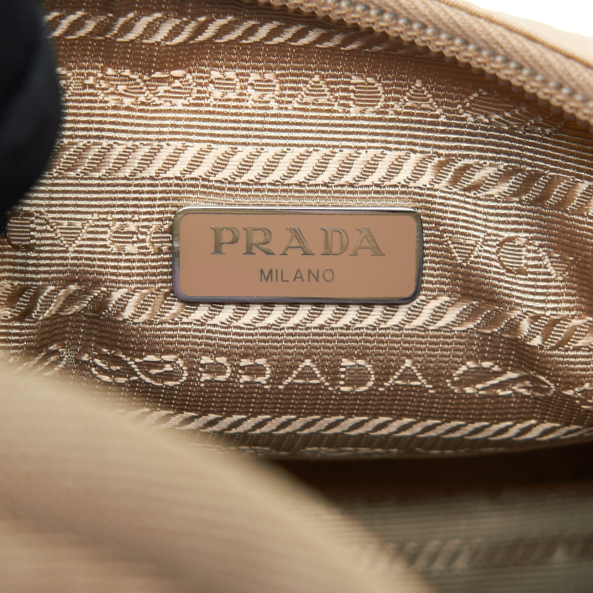 prada-re-nylon-re-edition-2000-mini-bag-beige-shw
