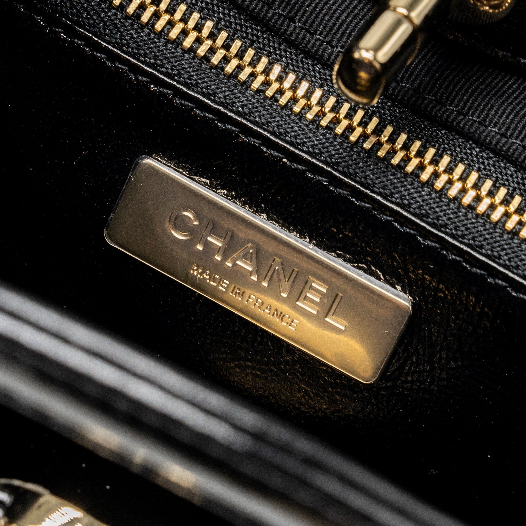 chanel-mini-31-bag-shiny-calfskin-black-lghw-microchip-copy