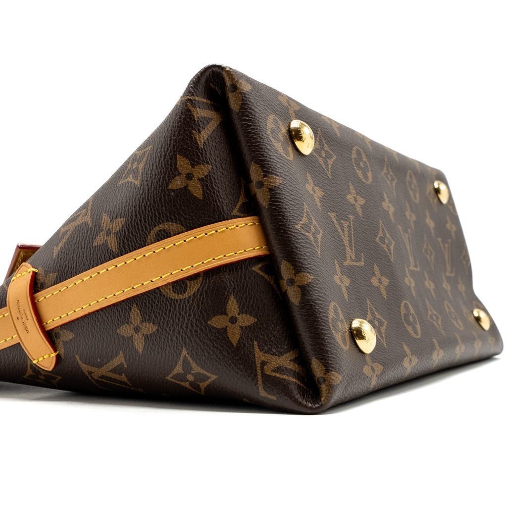 louis-vuitton-carryall-pm-monogram-canvas-ghw