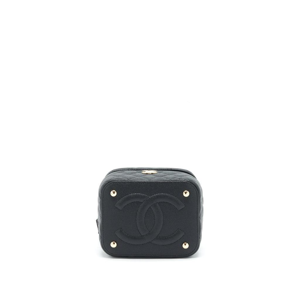 chanel-22s-top-handle-vanity-caviar-black-lghwmicrochip