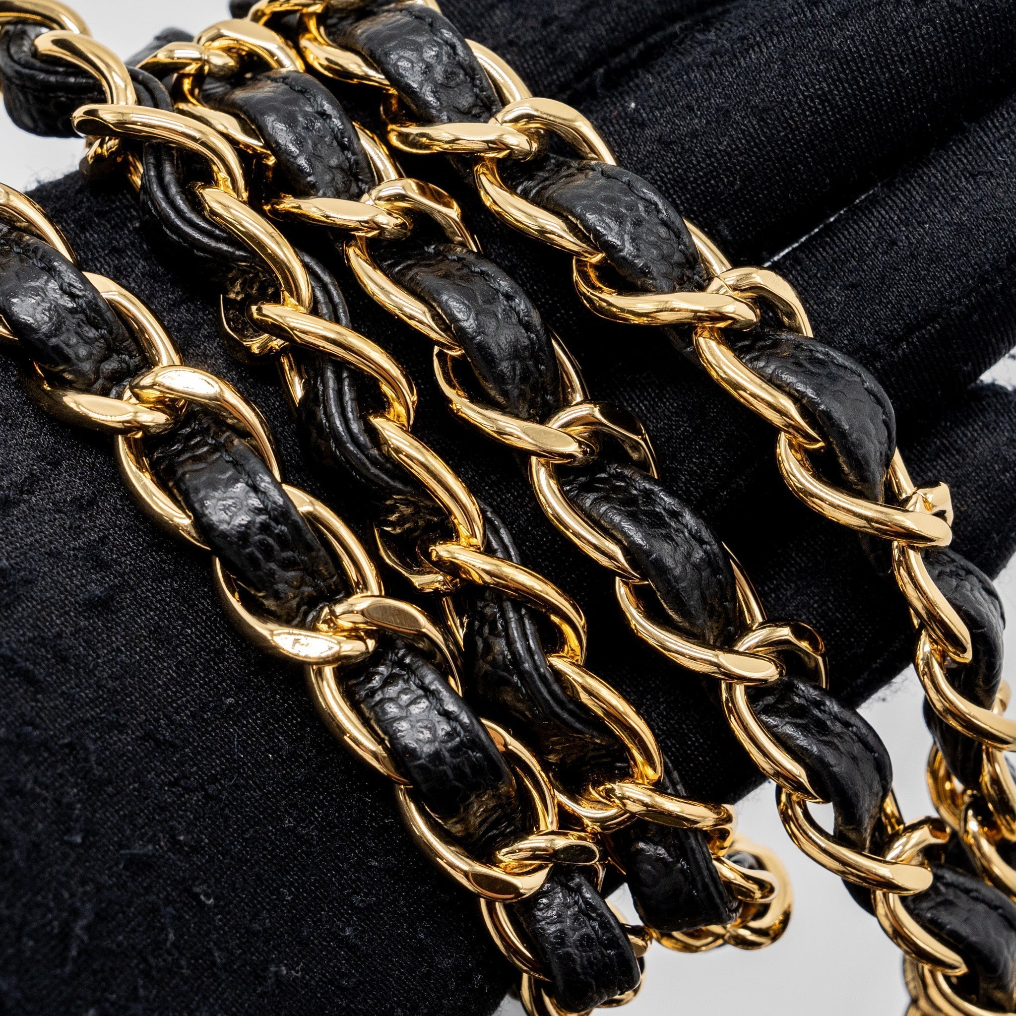 chanel-classic-jumble-double-flap-bag-caviar-black-ghw