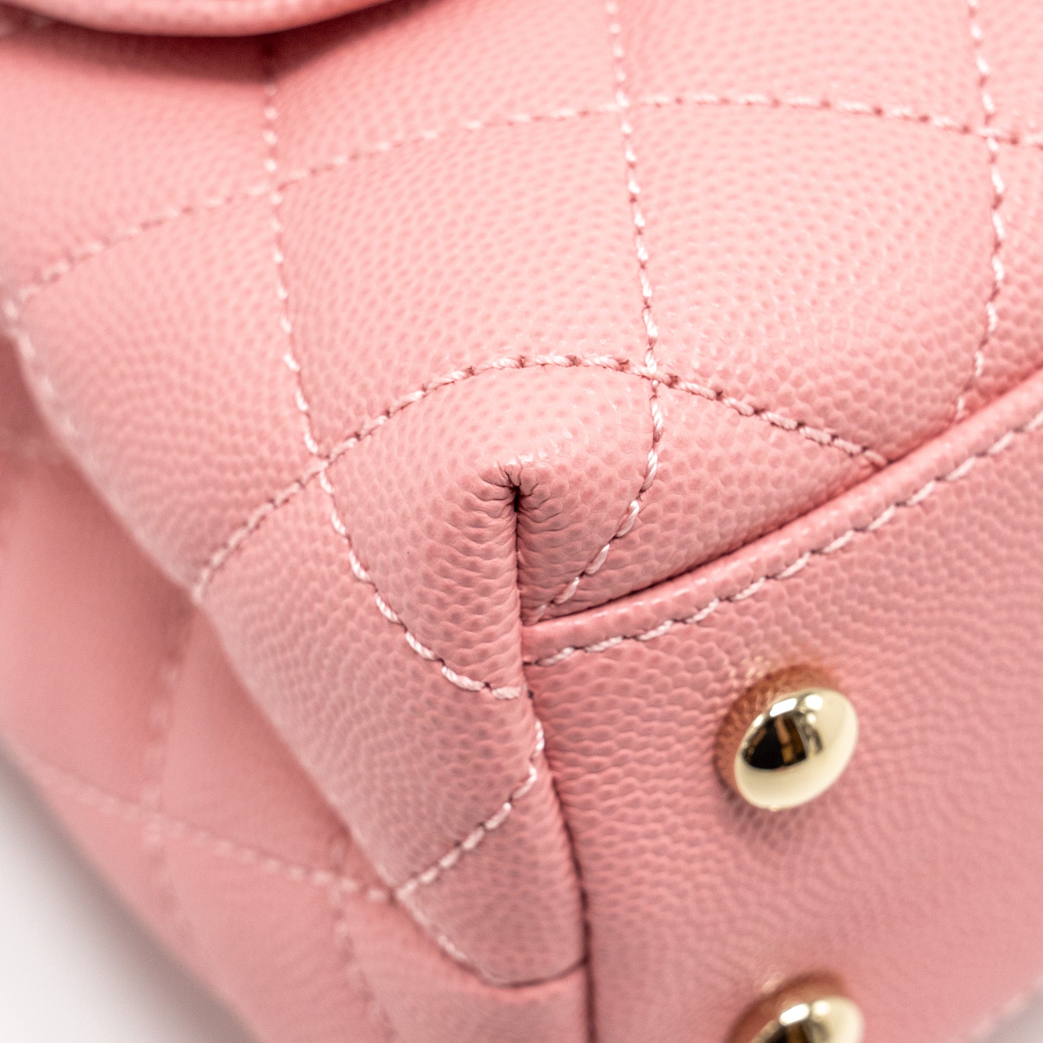 chanel-small-coco-handle-caviar-pink-lghw
