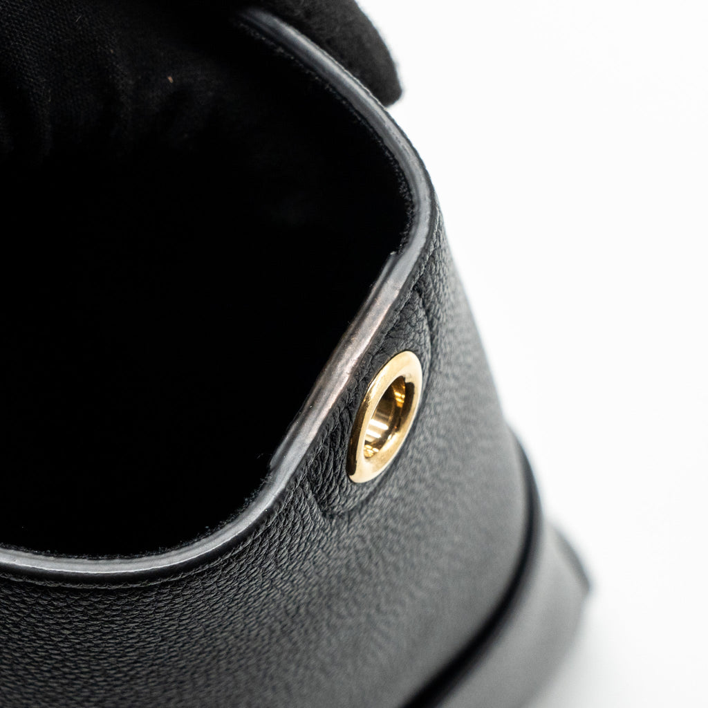 celine-sangle-bucket-bag-grained-calfskin-black-ghw