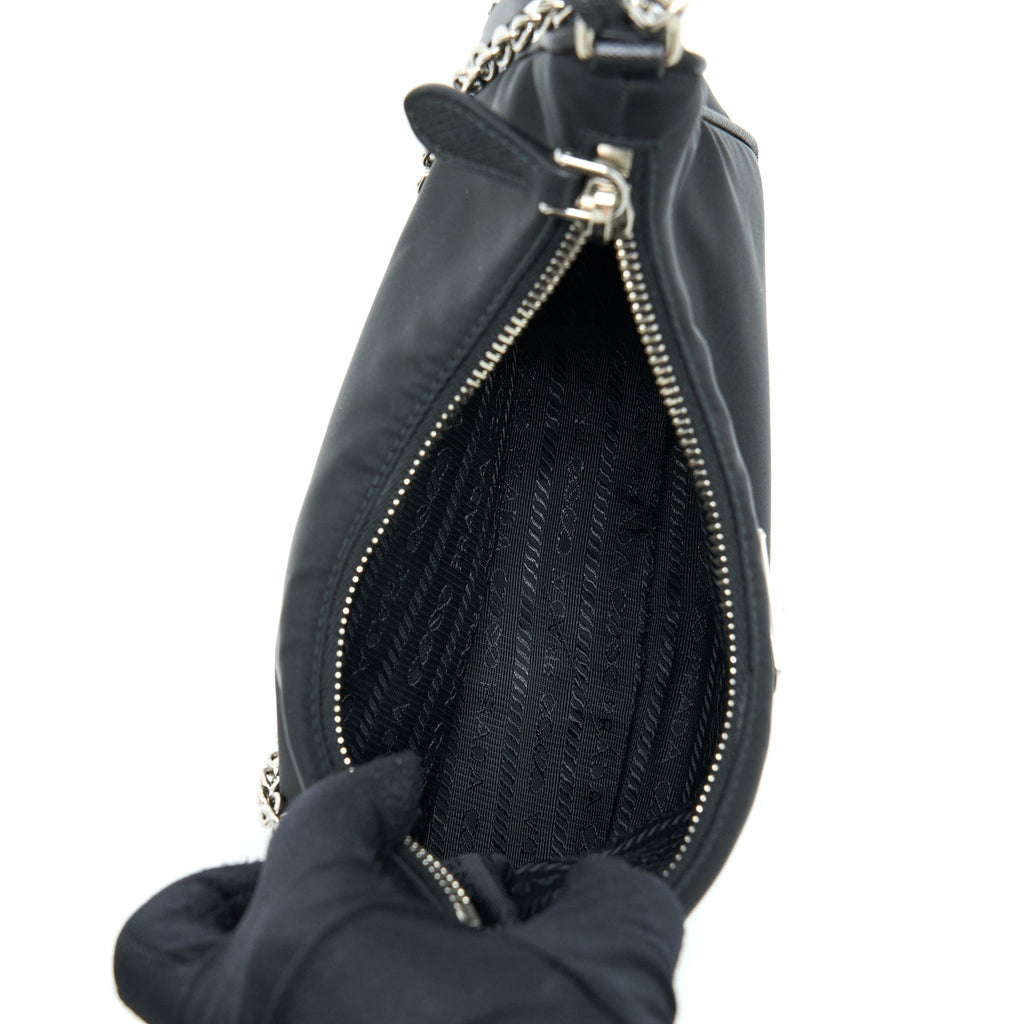 prada-reedition-2005-black-shw-2