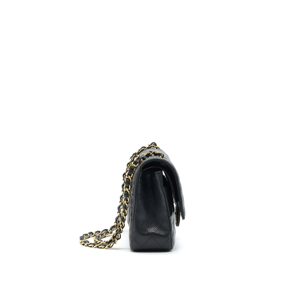 chanel-medium-classic-double-flap-caviar-in-black-ghw