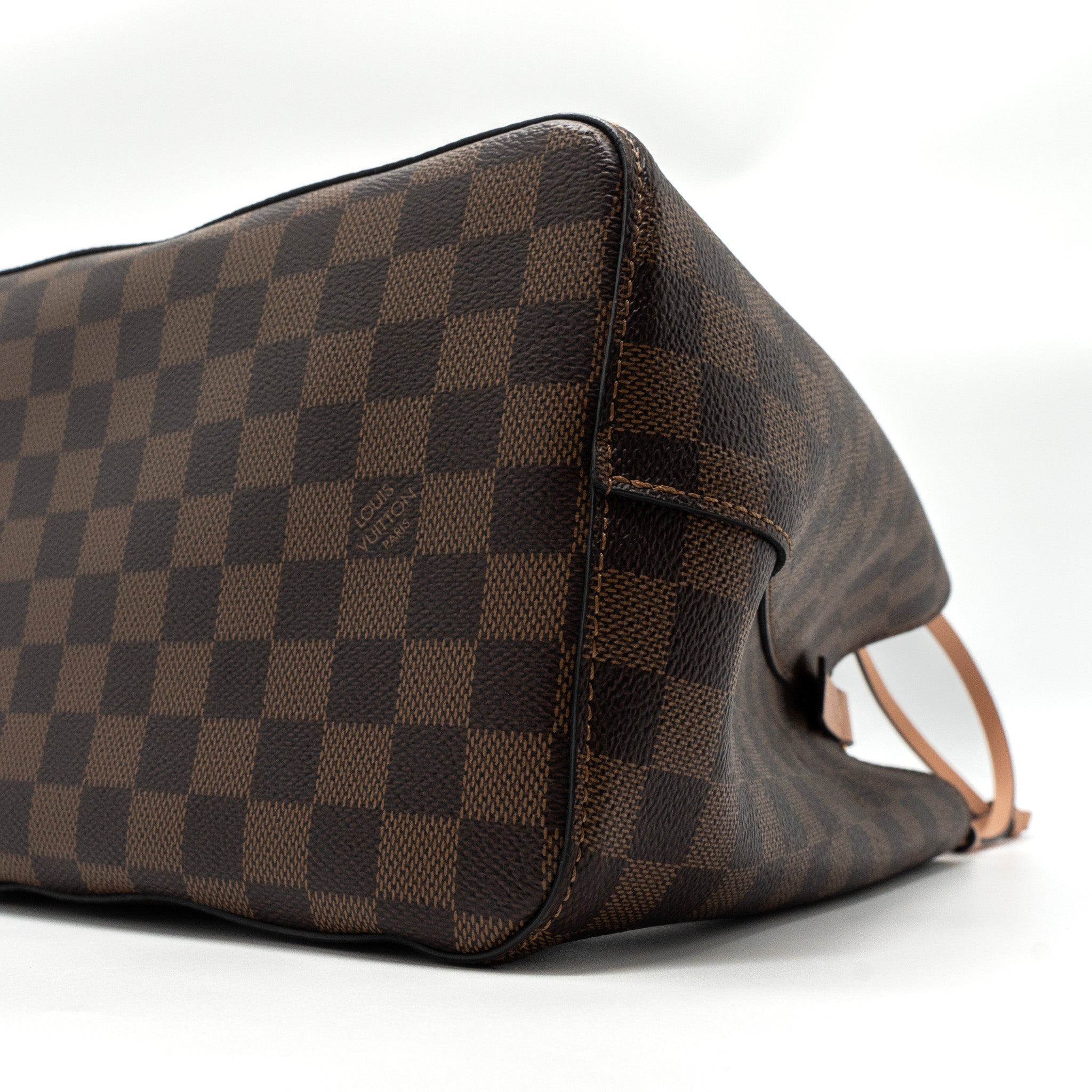 copy-of-louis-vuitton-neonoe-mm-damier-ebene-canvas-light-pink-ghw