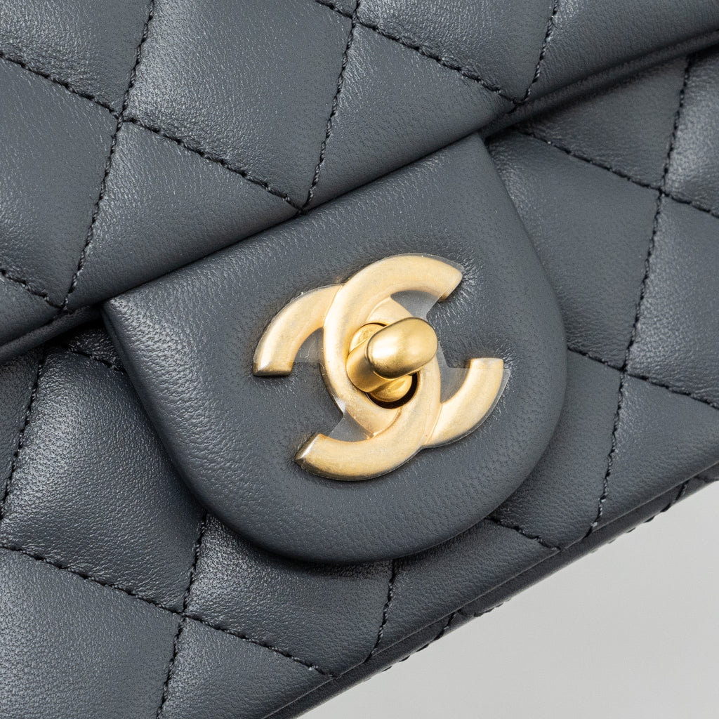chanel-pearl-crush-mini-rectangular-flap-bag-dark-grey-ghw-microchip