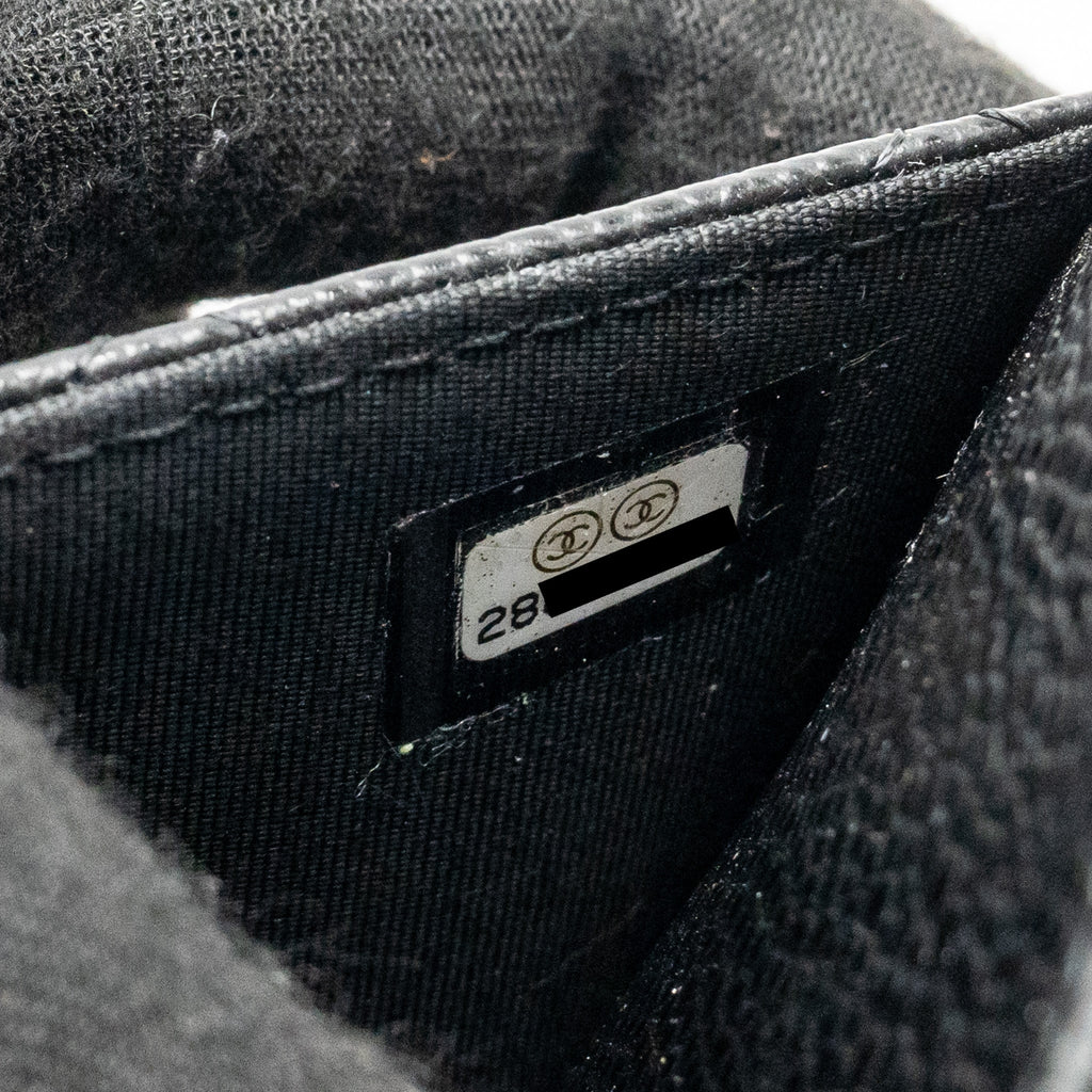 chanel-classic-wallet-on-chain-caviar-black-ghw-19