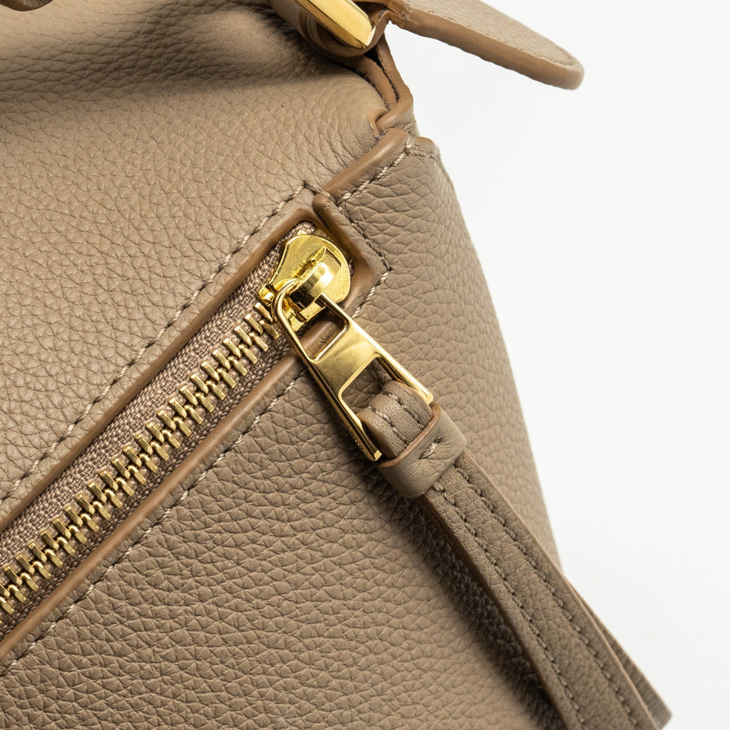loewe-small-puzzle-bag-grained-calfskin-sand-ghw