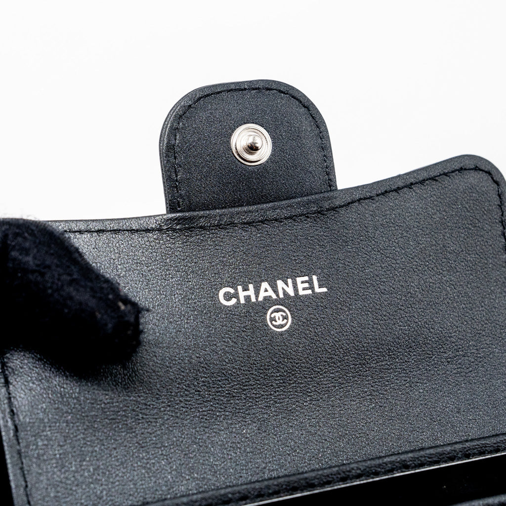 chanel-classic-flap-card-holder-lambskin-so-black-microchip