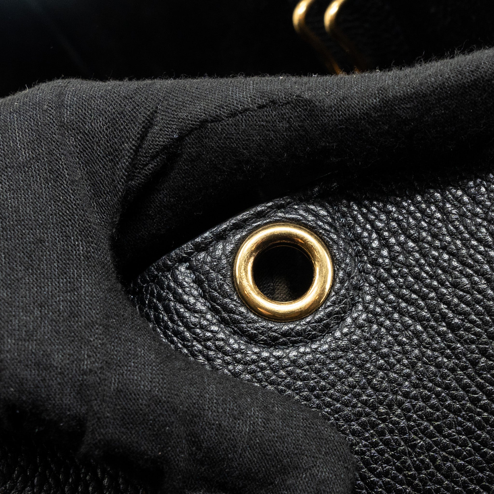 celine-sangle-bucket-bag-grained-calfskin-black-ghw