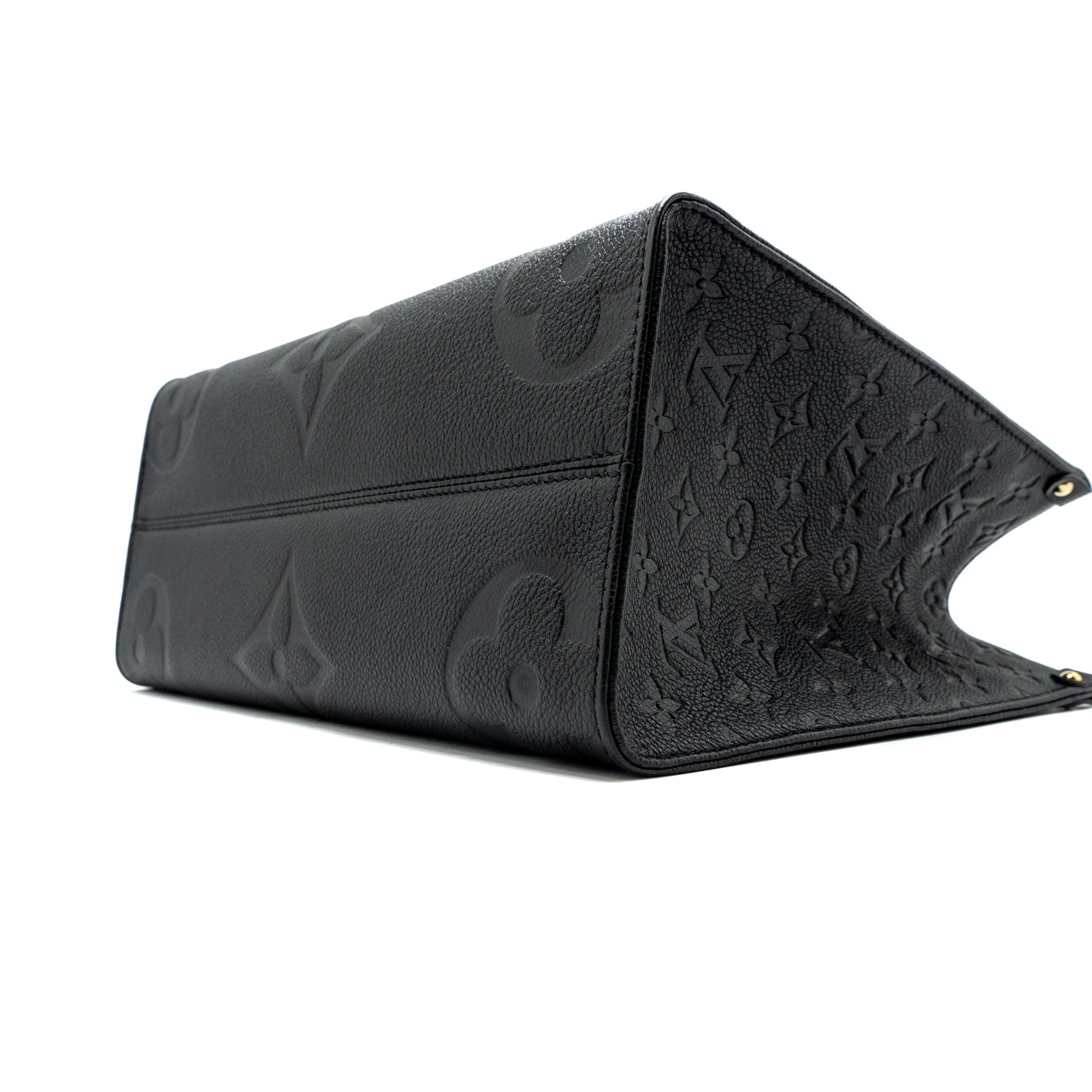 louis-vuitton-onthego-mm-monogram-empriente-leather-black-ghw